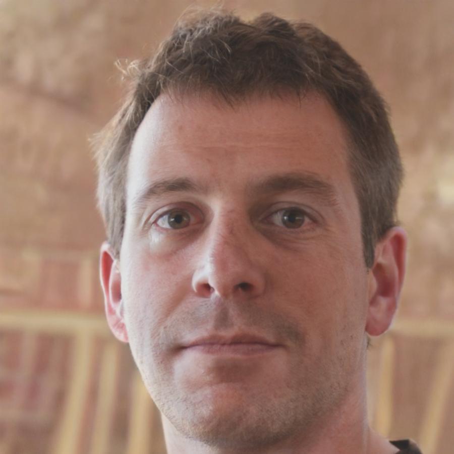 Portrait of satisfied client Hamish Mcleod